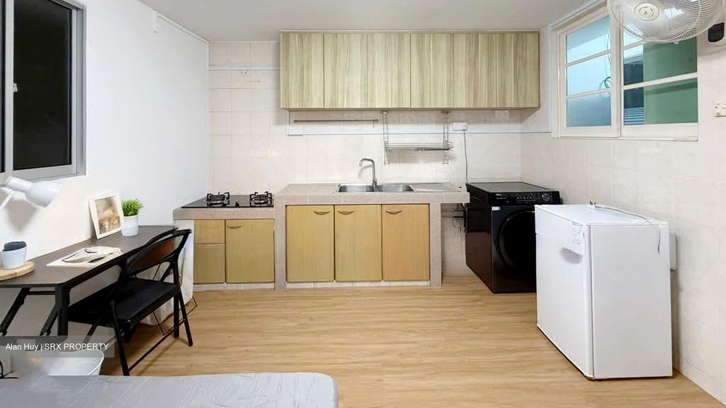 Chwee Chian View (D5), Terrace #610632421